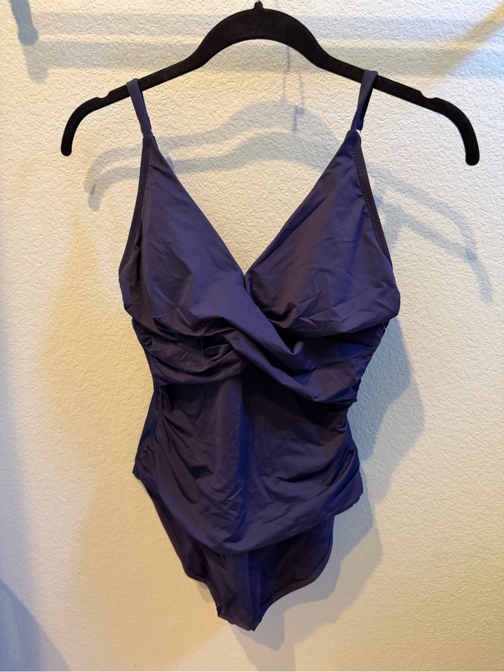 NWT Women’s Tommy Bahamas one-Piece Swimsuit Blue Solid Adjustable Straps Sz 10